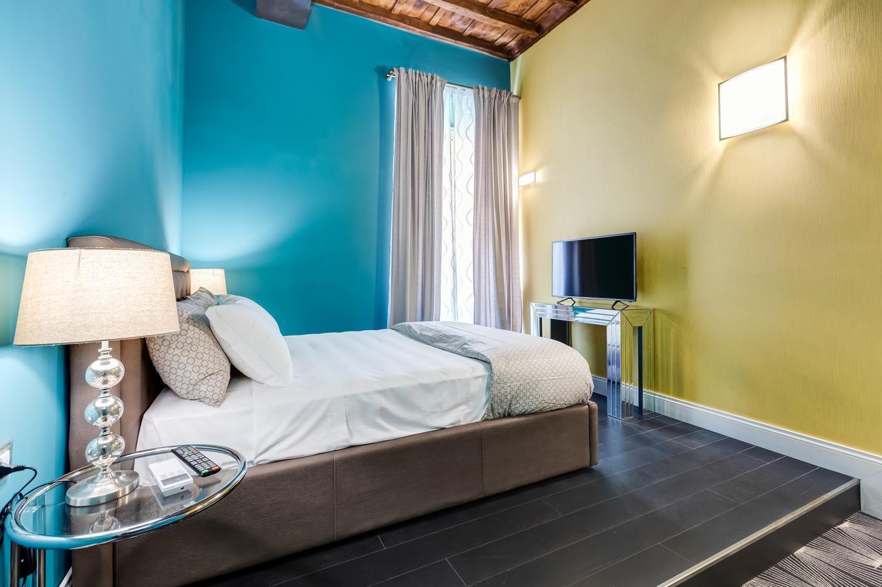 The French Suites By Oneup Hospitality ローマ エクステリア 写真
