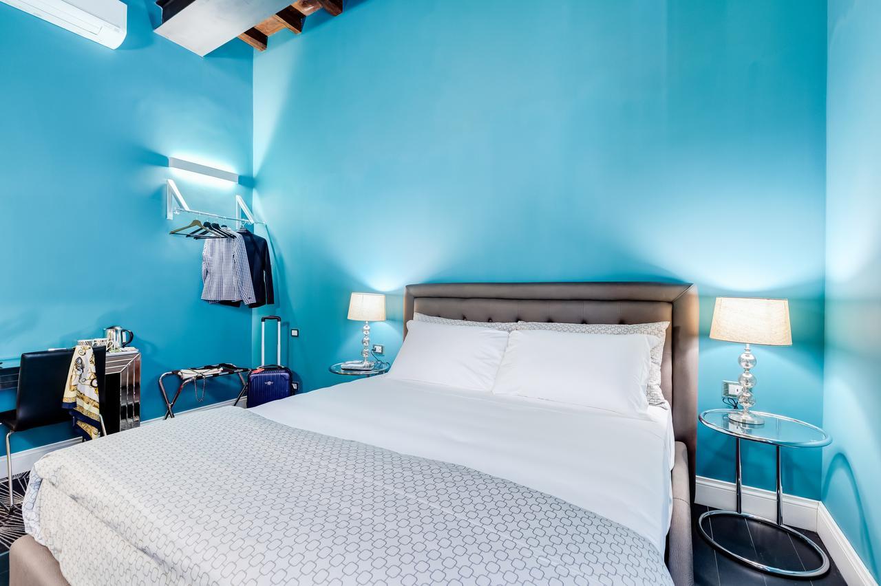 The French Suites By Oneup Hospitality ローマ エクステリア 写真